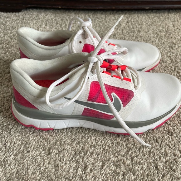 NIKE GOLF F1 IMPACT GOLF SHOES 611509101 size 6.5 - Picture 2 of 5